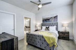 Eclectic Staycation Near Downtown Alamo Pearl